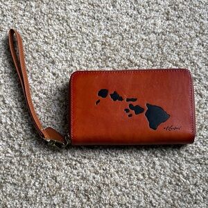 Brown Leather Wristlet with Black Hawaii Design